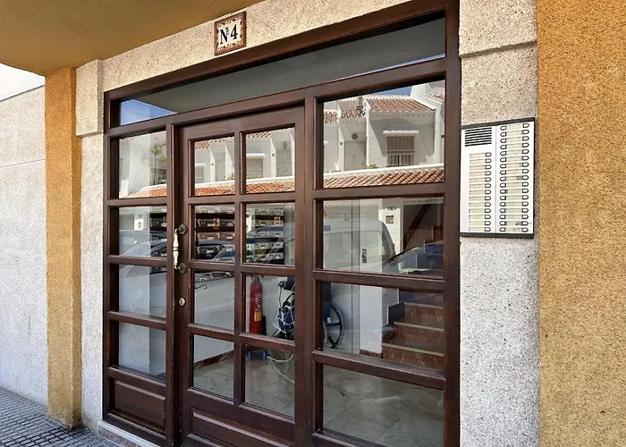 Capri Sunset Casasol * נרחה